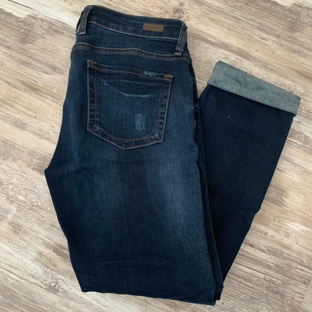 KUT from the Kloth stretchy straight Jeans
